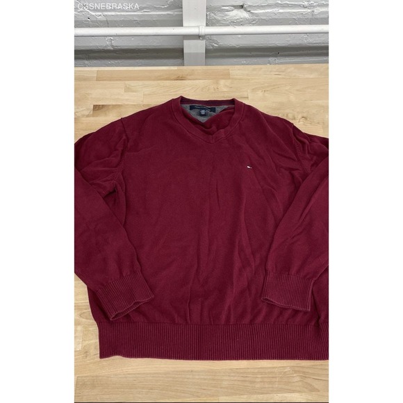 Tommy Hilfiger Sweater Maroon / Burgundy V Neck Pullover Mens - Size L - Picture 1 of 5